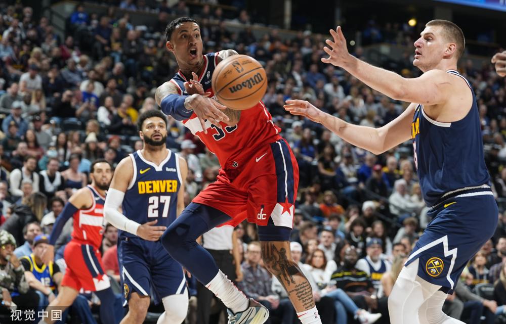 球队终于迎 球队终于迎