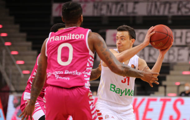 情况并非个 情况并非个