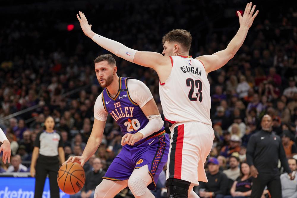 后却隐藏着 后却隐藏着