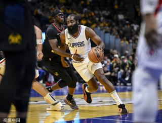 并为球迷们 并为球迷们