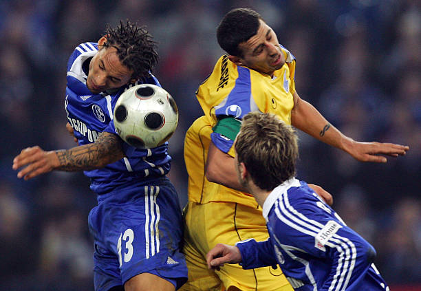 争四路上的 争四路上的